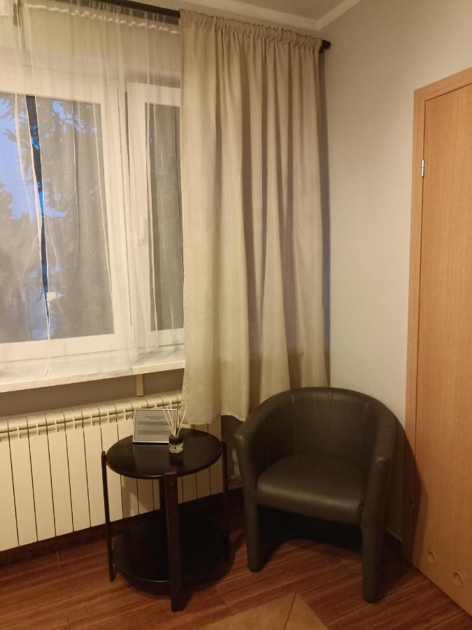 Pokoje Pod Swierkiem Swarzędz Exteriör bild